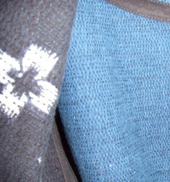 総絞り刺し子ジャケット詳細襟元拡大